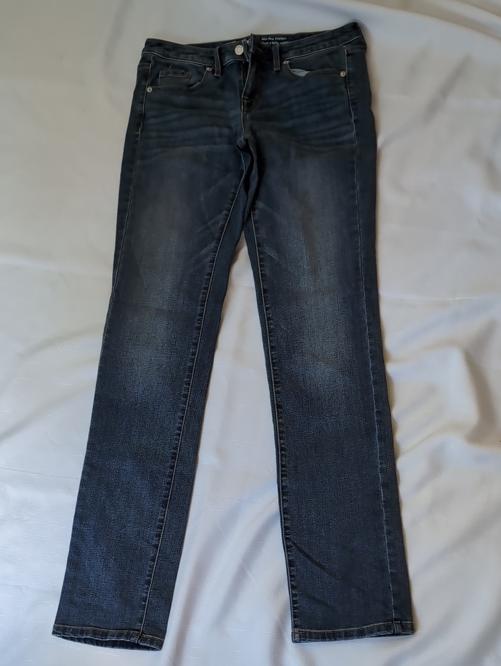 Mossimo Mid-Rise Straight Jeans 6/28L